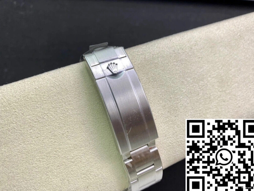 Submariner M126610LN-0001 Factory Black Dial 41MM Clean Rolex 0129